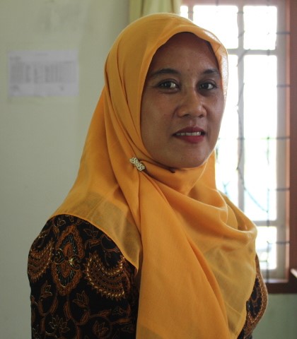 NANIK HARIYATI